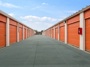 Public Storage - Palatine - 1385 E Dundee Road - Photo 2