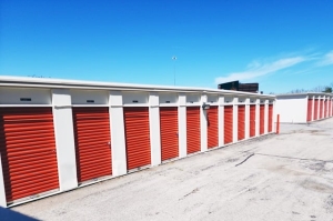 Public Storage - Mission - 6560 Foxridge Drive - Photo 2