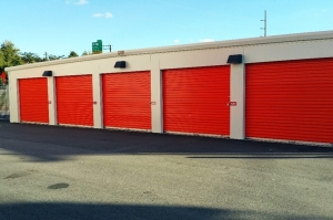 Public Storage - Columbia - 7011 Garners Ferry Rd - Photo 2