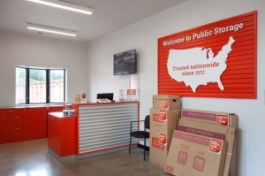 Public Storage - Pineville - 9026 Crump Rd - Photo 3