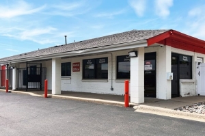 Public Storage - White Bear Lake - 1830 Buerkle Road