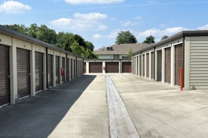 Public Storage - Louisville - 9100 Blue Lick Road - Photo 2