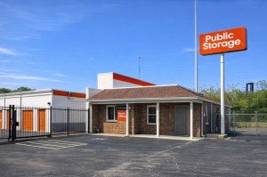 Public Storage - Anniston - 4314 Whiteside Drive - Photo 1