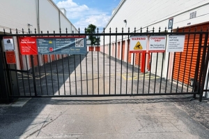 Public Storage - Nashville - 450 McNally Drive - Photo 4