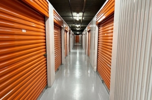 Public Storage - Birmingham - 428 Commons Drive - Photo 2