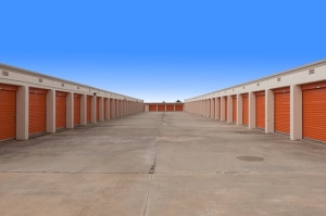 Public Storage - Oklahoma City - 5016 W Reno Ave - Photo 2
