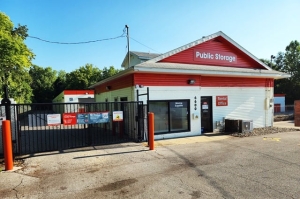 Public Storage - Kansas City - 6600 State Ave