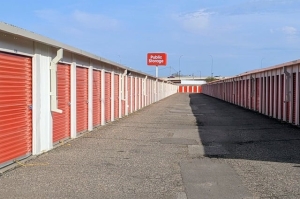 Public Storage - St Paul - 246 Eaton Street - Photo 2