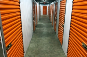 Public Storage - Minneapolis - 424 N 3rd Ave - Photo 2