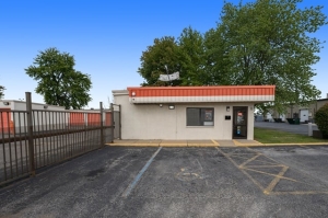 Public Storage - Evansville - 1920 N Green River Rd - Photo 1