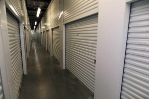 Public Storage - Edina - 4425 West 77th St - Photo 2