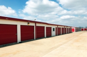 Public Storage - Edmond - 3745 NW 166th St - Photo 2