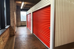 Public Storage - Chicago - 947 W Van Buren St - Photo 2