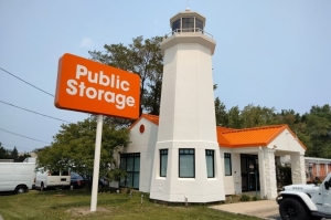 Public Storage - Palatine - 2213 N Rand Road - Photo 1