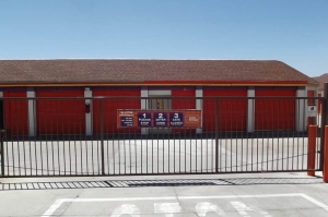 Public Storage - Denver - 6611 Leetsdale Dr - Photo 4