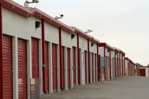 Public Storage - Edmond - 2201 NW 192nd St - Photo 2