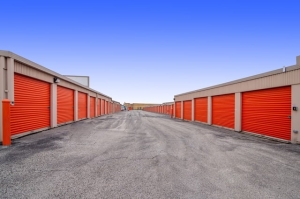 Public Storage - Chicago Heights - 20909 Western Ave - Photo 2