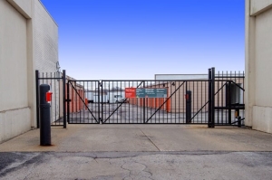 Public Storage - Chicago Heights - 20909 Western Ave - Photo 4