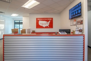 Public Storage - Tucson - 121 N Houghton Rd - Photo 3