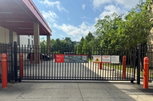 Public Storage - New Orleans - 10010 I-10 Service Rd - Photo 4