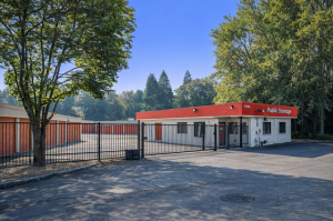 Public Storage - Milwaukie - 11800 SE 40th Ave