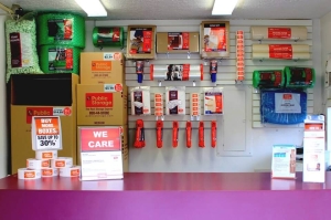 Public Storage - Portland - 1921 N Gantenbein Ave - Photo 3