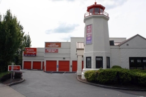 Storage Units at Public Storage - Portland - 8437 SW Barbur Blvd - 8437 SW Barbur Blvd