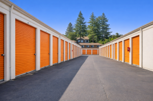 Public Storage - Portland - 1621 NE 71st Ave - Photo 2