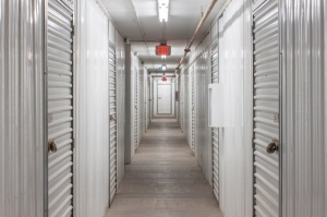 Public Storage - Scottsdale - 8122 E Paradise Lane - Photo 2