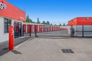 Public Storage - Gresham - 2730 NW Division St - Photo 3