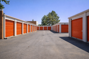 Public Storage - Tigard - 17990 SW McEwan Ave - Photo 2