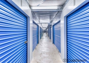 CubeSmart Self Storage - Lansing - Photo 6