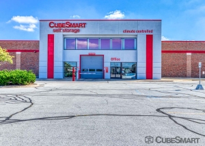 CubeSmart Self Storage - Saginaw - Photo 3