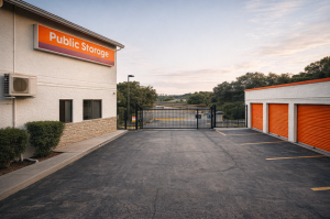 Public Storage - Decatur - 3748 Covington Hwy - Photo 4