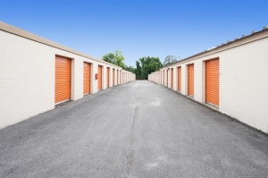 Public Storage - Atlanta - 2080 Briarcliff Road NE - Photo 2