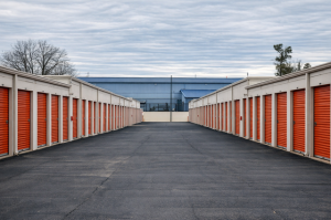 Public Storage - Forest Park - 4889 Old Dixie Hwy - Photo 2