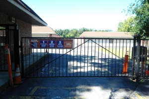 Public Storage - Enfield - 115-D Elm Street