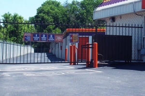 Public Storage - Red Bank - 101 Harding Road - Photo 4