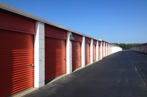 Public Storage - Brick - 96 Brick Blvd - Photo 2