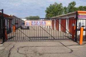 Public Storage - Fraser - 31505 Groesbeck Hwy