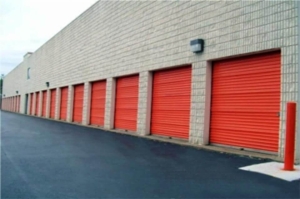 Public Storage - Berlin - 120 Berlin Turnpike - Photo 2