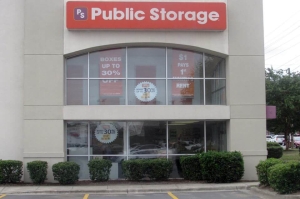 Public Storage - Charlotte - 10621 Park Road