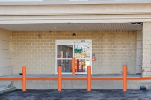 Public Storage - Rockville Centre - 36 Merrick Road - Photo 4