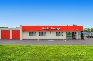 Public Storage - Cherry Hill - 6 Dobbs Lane - Photo 1