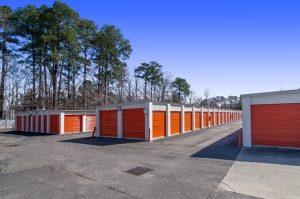 Public Storage - Newport News - 13410 Warwick Blvd - Photo 2