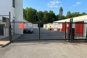 Public Storage - Amherst - 3671 Sheridan Drive - Photo 4