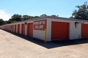 Public Storage - Virginia Beach - 5529 Virginia Beach Blvd - Photo 2