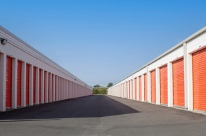 Public Storage - Troy - 1315 Chicago Road - Photo 2