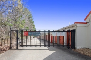 Public Storage - Newport News - 13142 Jefferson Ave - Photo 4