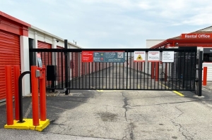 Public Storage - Louisville - 4324 Poplar Level Road - Photo 4